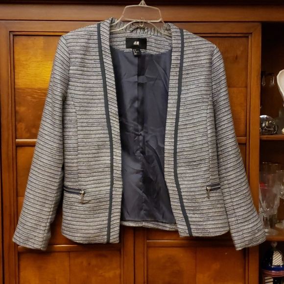 H&M Jackets & Blazers - H & M Gray and Silver Cardigan  Size 8